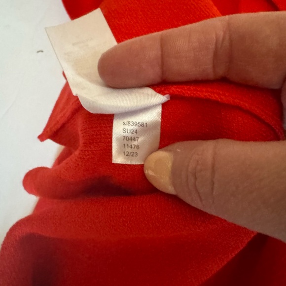 Ann Taylor Vibrant Red Ruffle edge Sleeveless Blouse - Picture 4 of 5